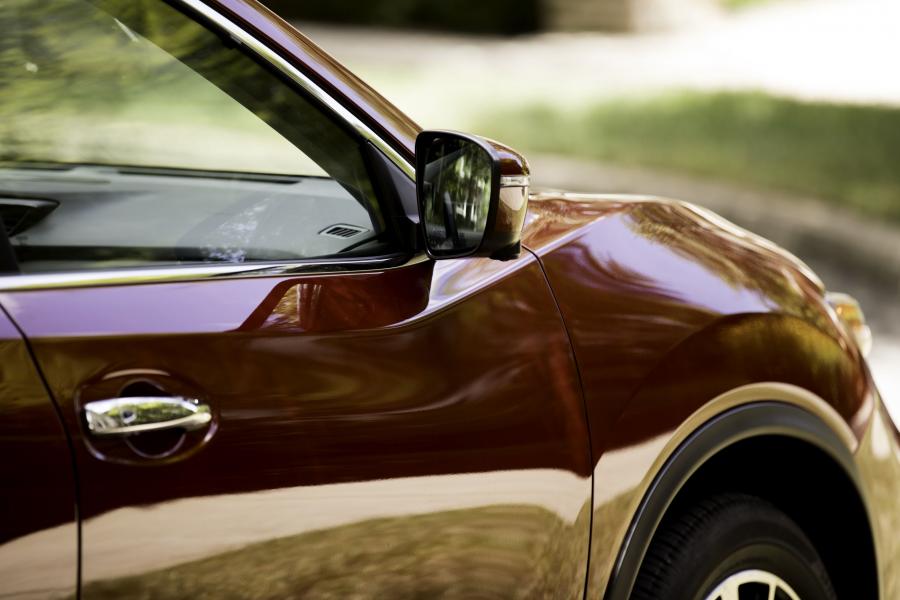 Детали экстерьера Nissan Rogue (T32) 2016 года  (фото 36 из 40)